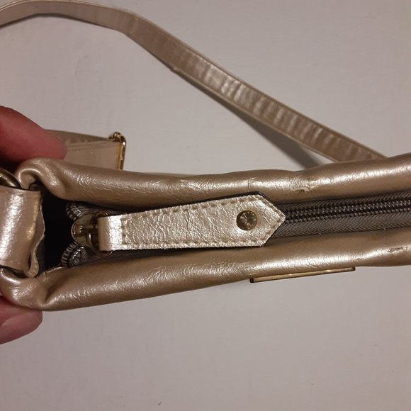 Miss Me Sequined Crossbody Purse - Picture 3 of 8